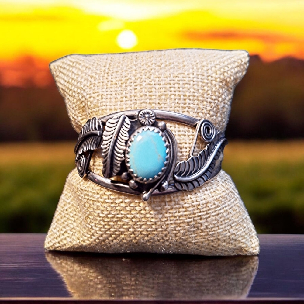 ✨️COPY! TAXCO! Sterling Silver and Howlite Turquoise Cuff Bracelet - Picture 8 of 15